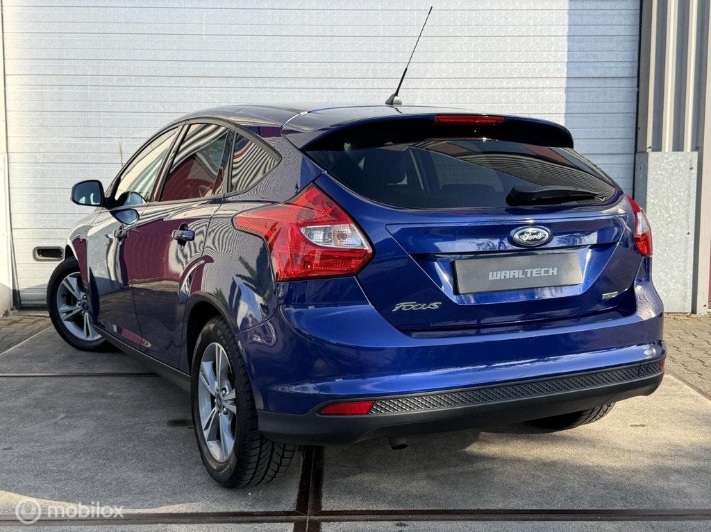 Ford Focus 1.0 EcoBoost Edititon Plus Climate Stoelverw., Auto's, Euro 5, Gebruikt, 1176 kg, Bedrijf