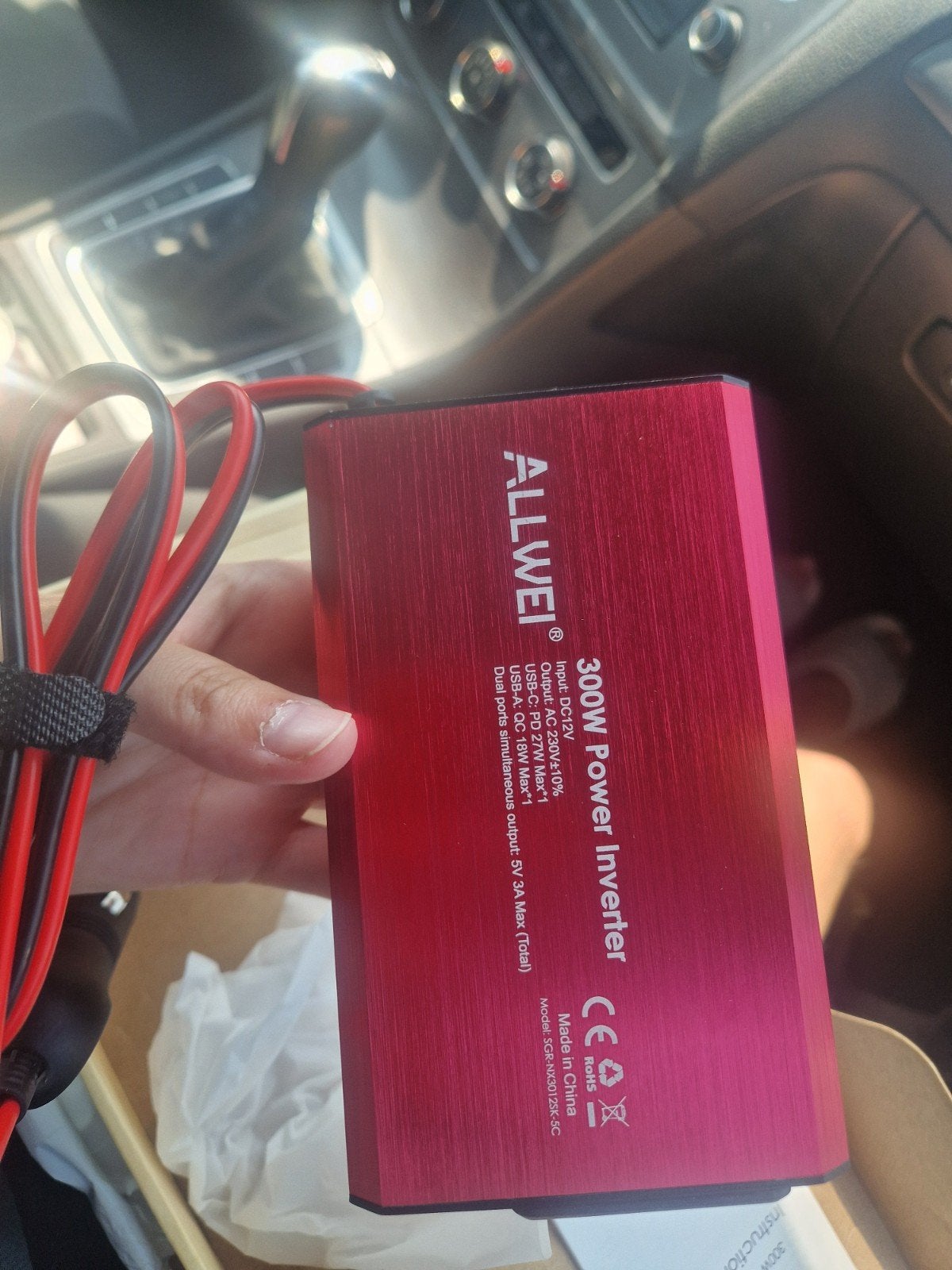 ALLWEI 300W Power Inverter - Auto Omvormer 12V naar 230V, Auto diversen, Ophalen of Verzenden, Zo goed als nieuw