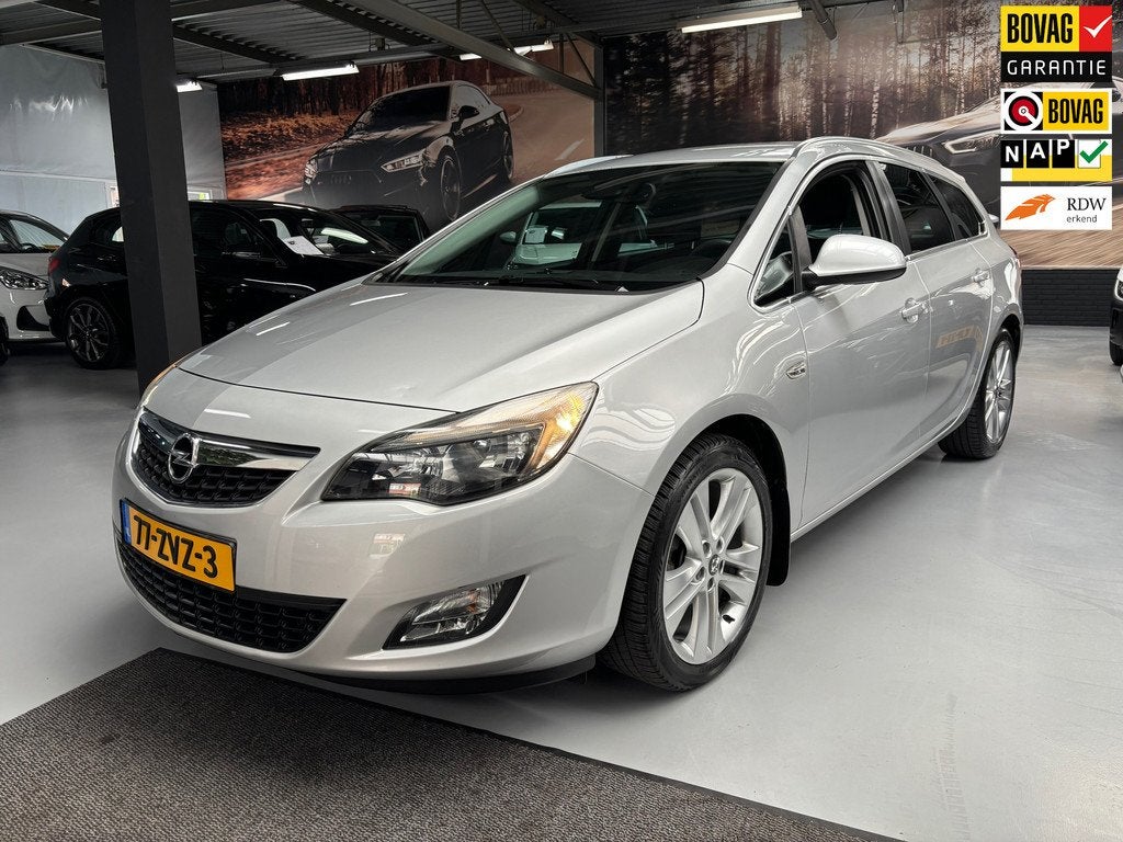Opel Astra Sports Tourer 1.4 Turbo Sport / Navi / Airco, Auto's, Opel, Voorwielaandrijving, Euro 5, Stof, Gebruikt