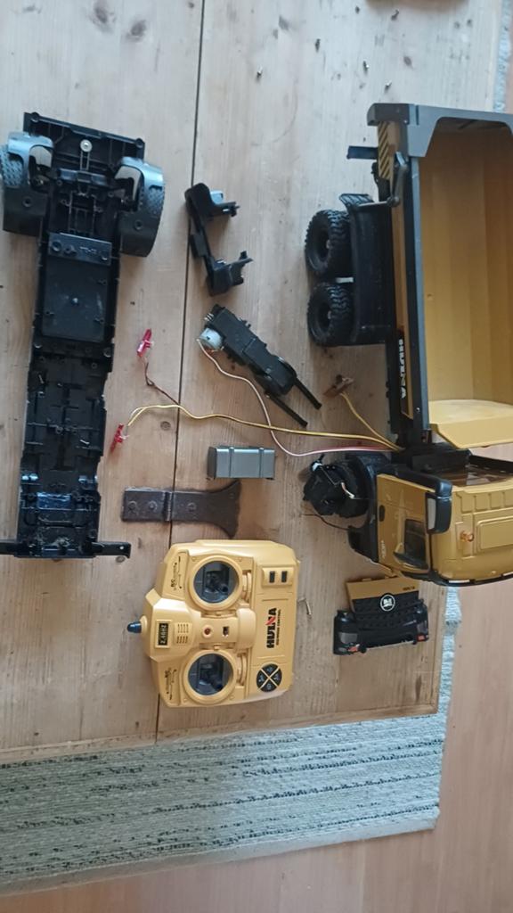 Huina 6x6 project, Ophalen, Onderdeel