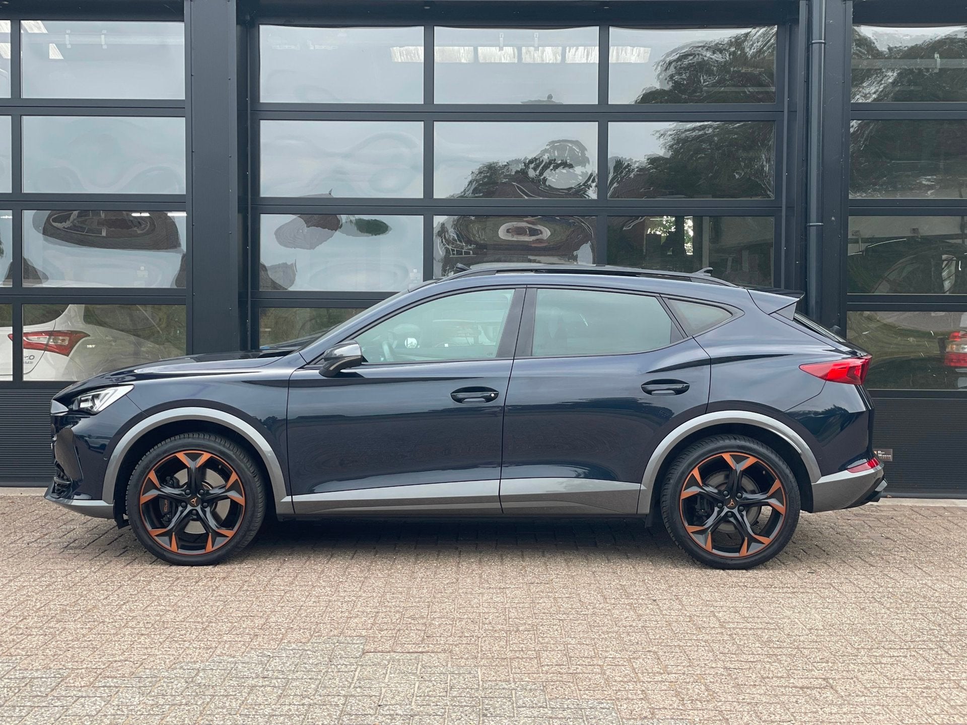 CUPRA Formentor 2.0 TSI VZ /PANO/TREKHAAK/BEATS/CARBON STOEL, Automaat, 15 km/l, Formentor, Blauw