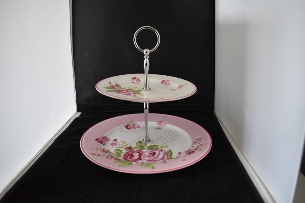 Etagiére Le Rosier Rose servies, Info@detagrijn.com, Overige typen, Nieuw, Ophalen of Verzenden