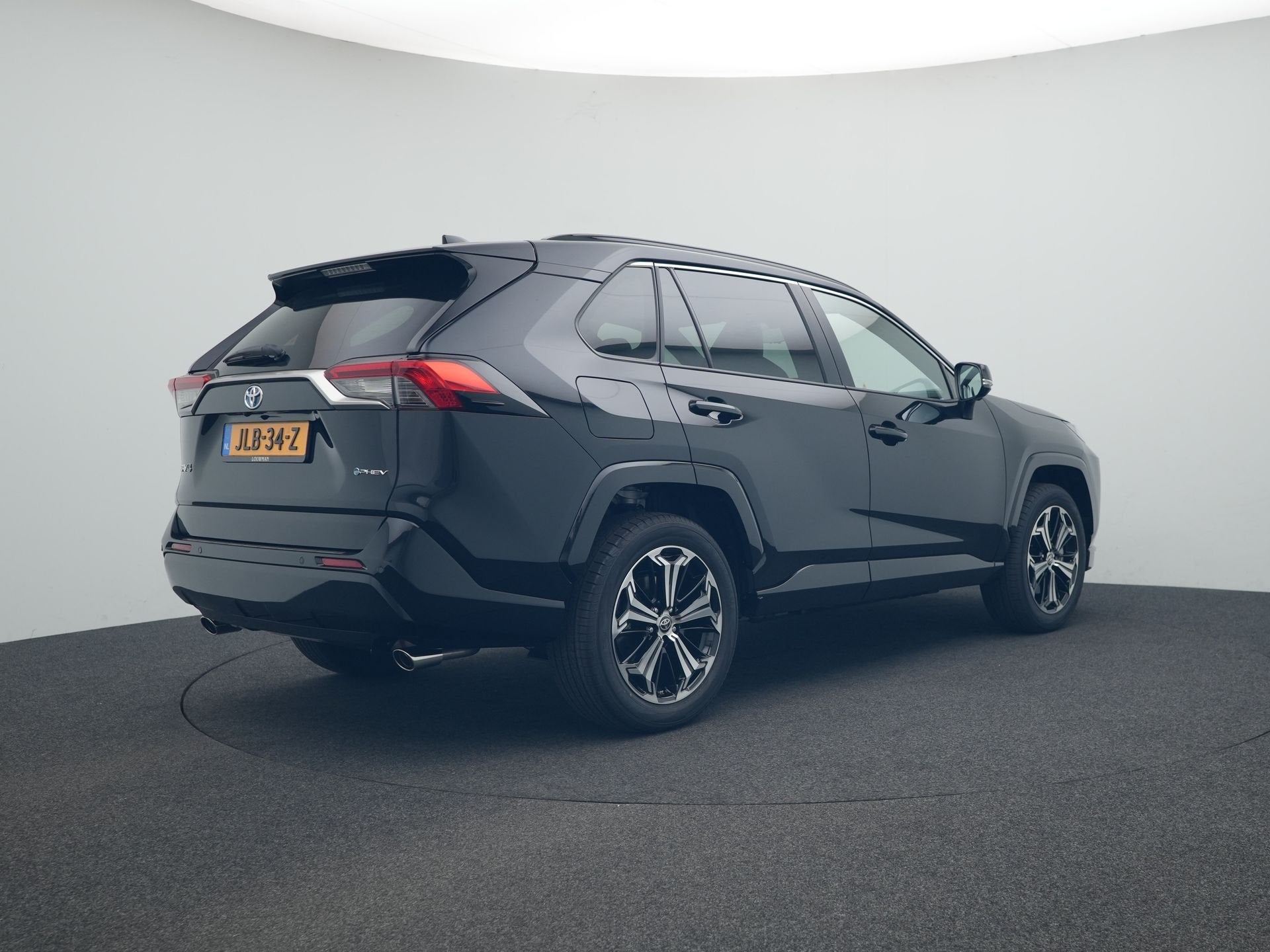 Toyota RAV4 2.5 Plug-in Hybrid AWD Limited Edition | Panoram, Automaat, 12 maanden, 4 cilinders, Zwart