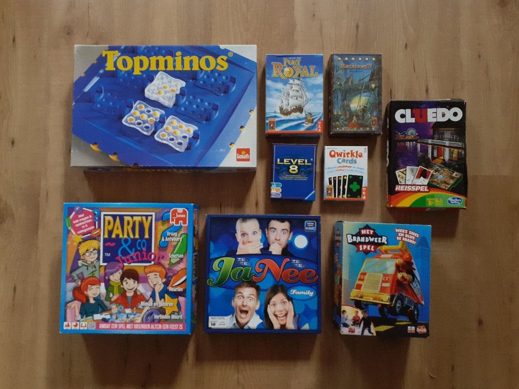 Diverse kaartspellen / bordspellen, Ophalen of Verzenden, Zo goed als nieuw
