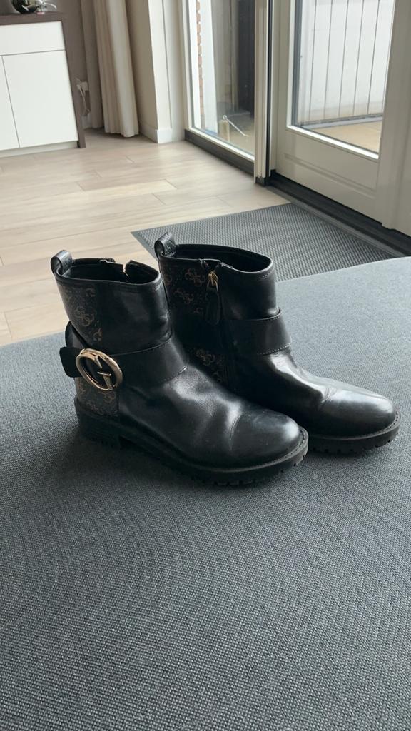 Guess laarsjes dames, maat 36., Kleding | Dames, Schoenen, Zwart, Lage of Enkellaarzen, Ophalen of Verzenden, Zo goed als nieuw