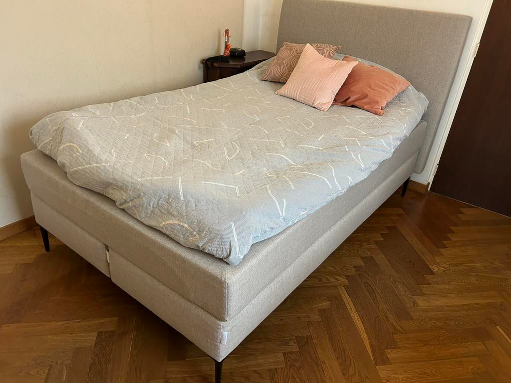 Boxspring twijfelaar met topper, beige (2025), Ophalen, Beige, Zo goed als nieuw, Twijfelaar