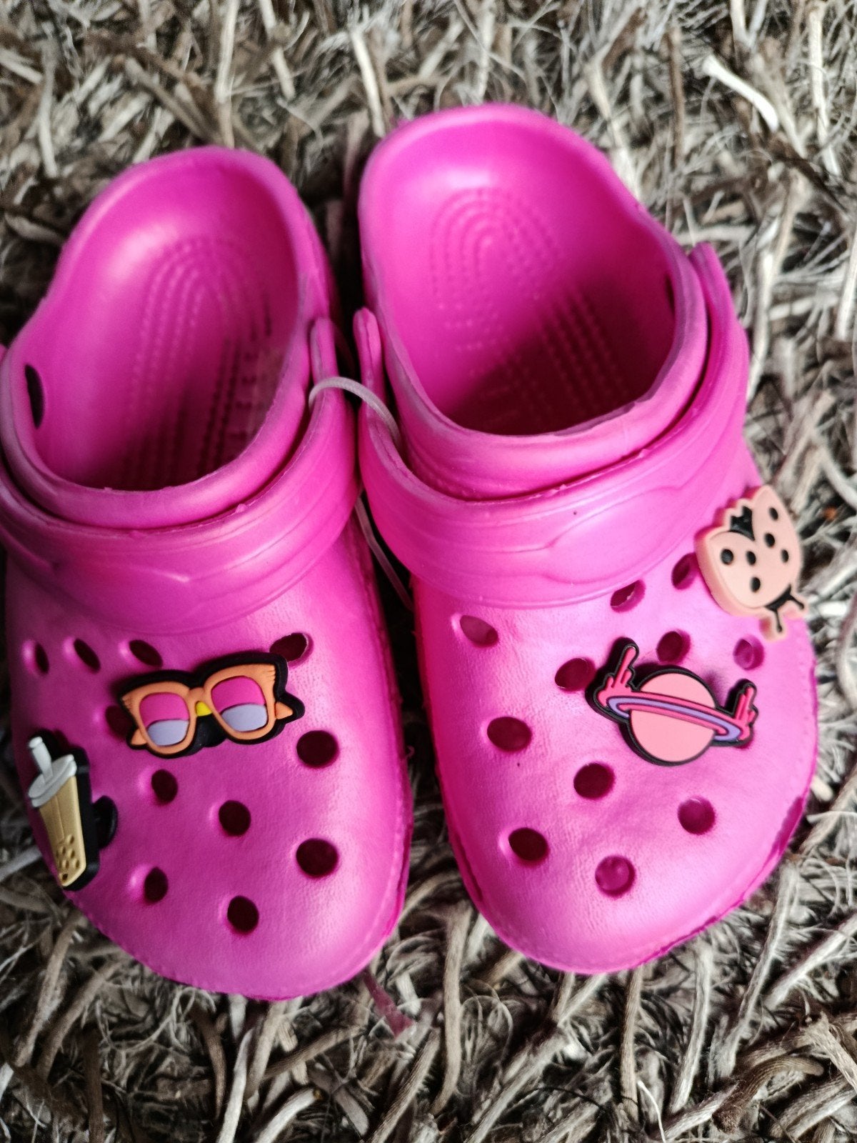 Roze Crocs voor meisjes - Maat 28, Kinderen en Baby's, Kinderkleding | Schoenen en Sokken, Meisje, Schoenen, Nieuw, Ophalen of Verzenden