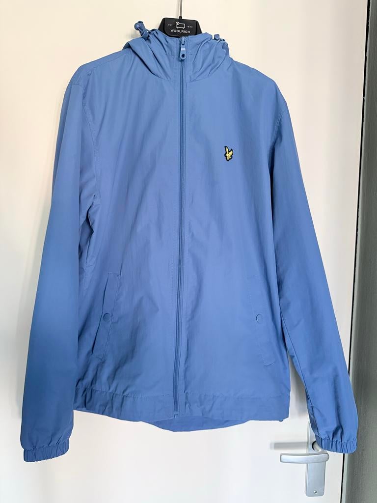 Blauwe Lacoste jas met capuchon - Maat S, Ophalen of Verzenden, Zo goed als nieuw, Maat 46 (S) of kleiner, Blauw