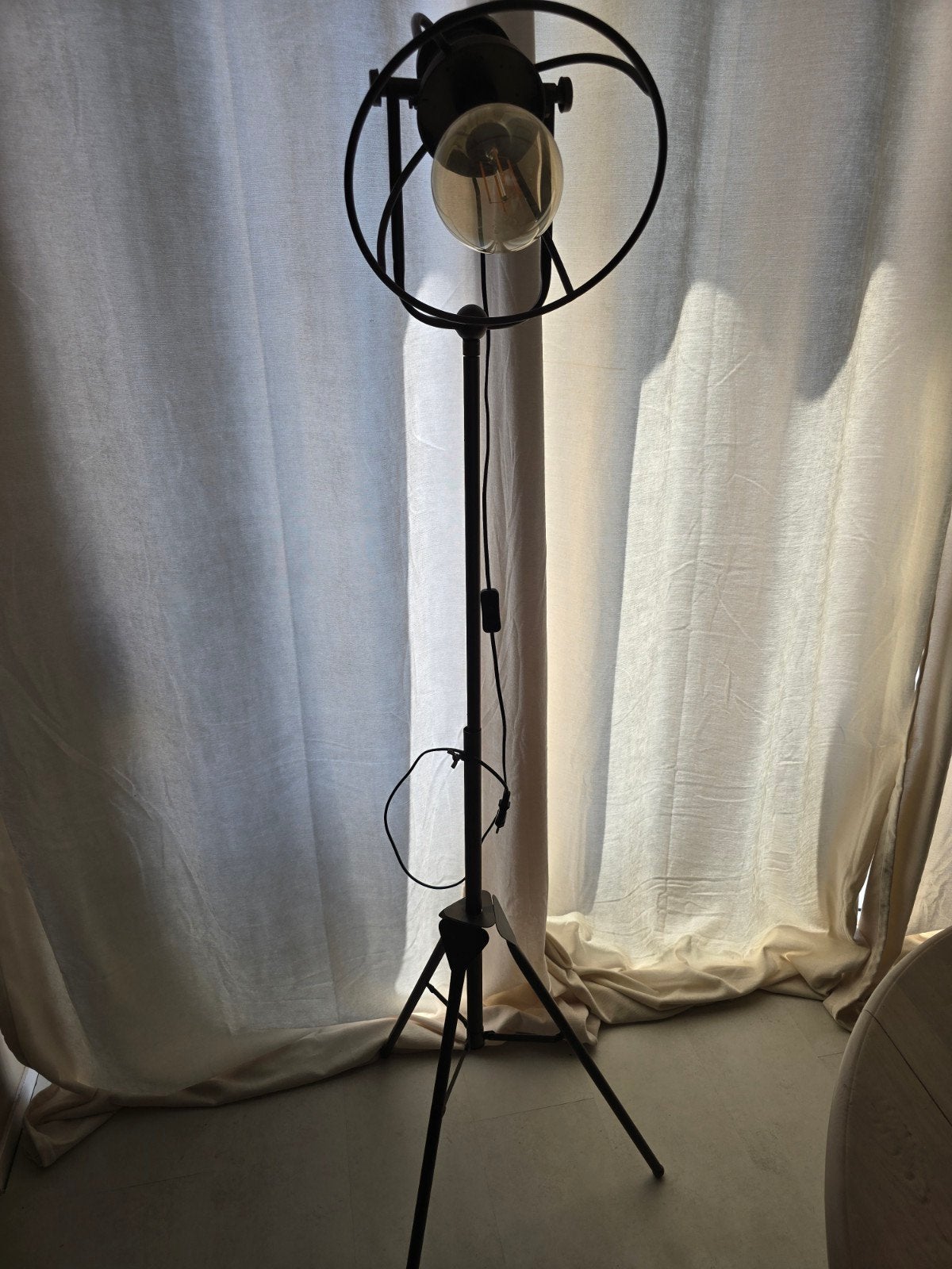 Industriële Vloerlamp met Edison Lamp - Bruin Metaal, Ophalen, Zo goed als nieuw, Metaal, 150 tot 200 cm