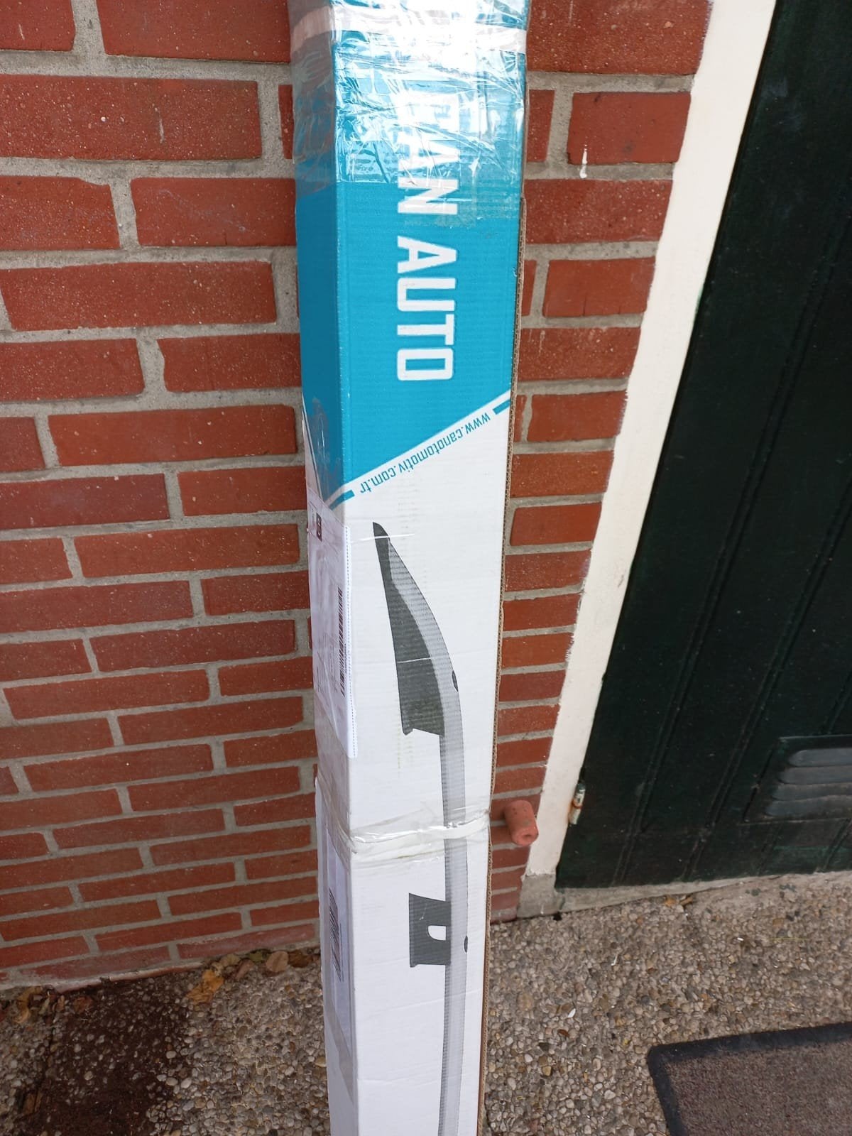 Nieuwe dakdragers voor auto - Crown Roof Rail, Ophalen