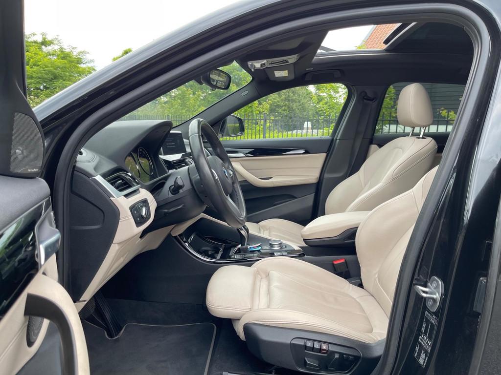 BMW X2 SDrive20i High Exe M-Pakket Panoramadak leer Navi Hea, 1998 cc, X2, 1435 kg, Zwart