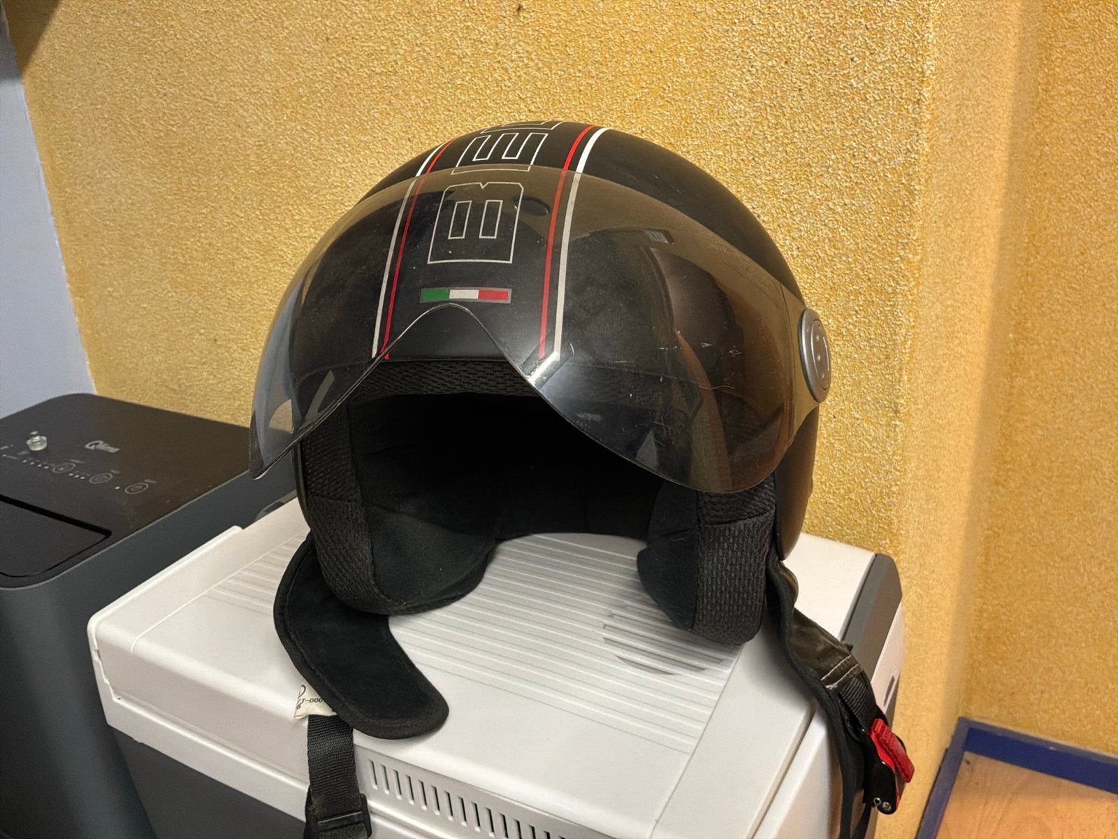 Beon Design Scooterhelm - Zwart, Maat M, Fietsen en Brommers, Brommerhelmen, Ophalen of Verzenden, Gebruikt, Medium
