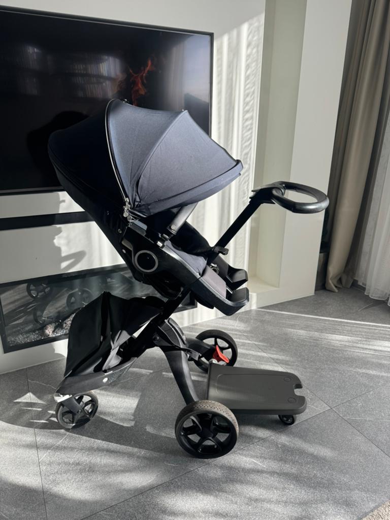 Stokke kinderwagen PERFECTE STAAT incl accessoires, Zo goed als nieuw, Combiwagen, Verstelbare duwstang, Ophalen