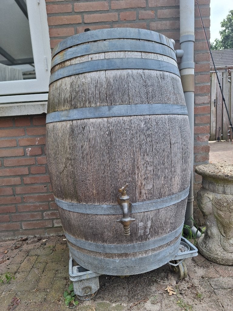 Eikenhouten wijnvat / regenton, Tuin en Terras, Ophalen, Gebruikt, Met kraantje, 150 liter of meer