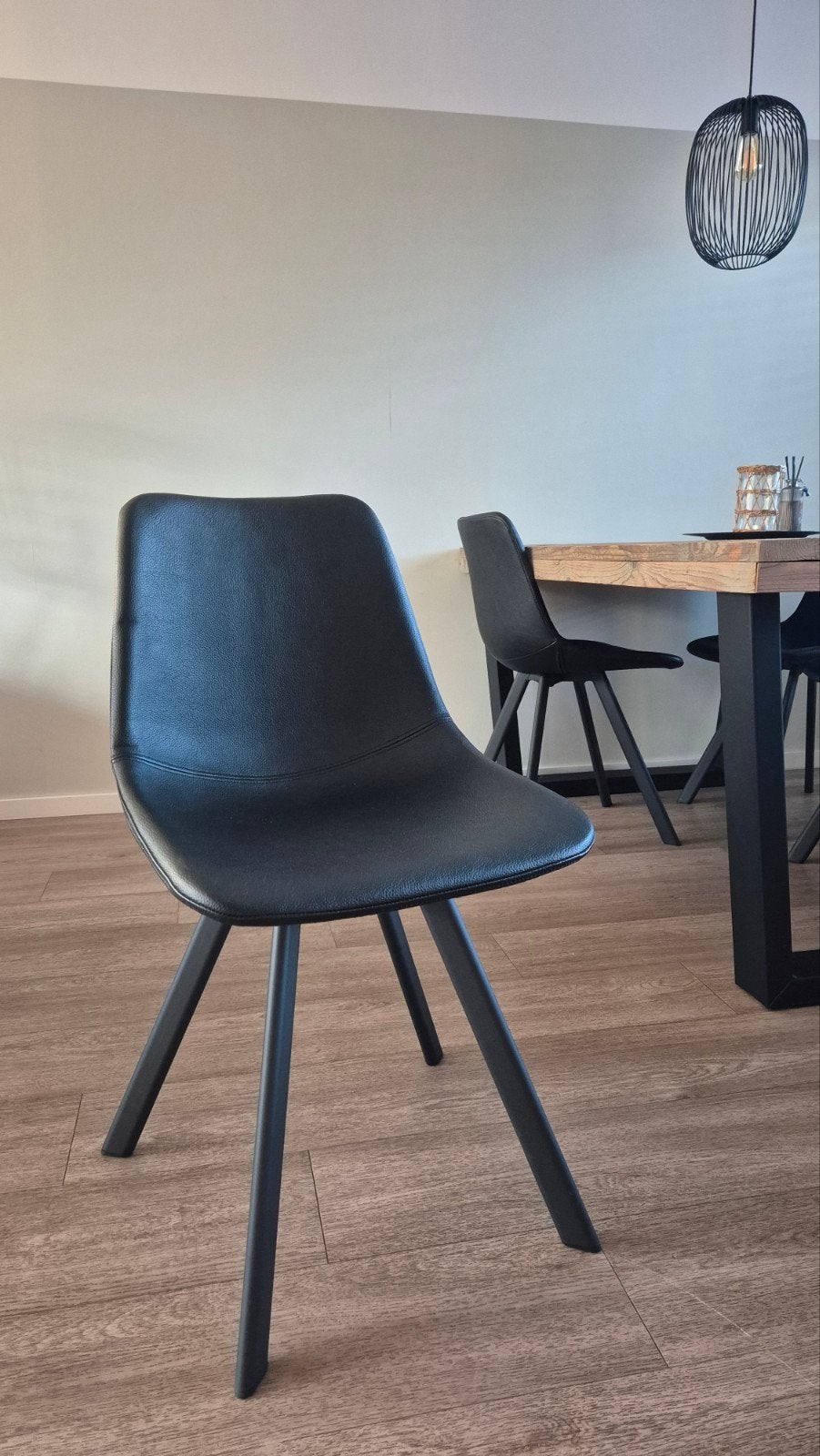 Zwarte eetkamerstoelen, Ophalen, Zo goed als nieuw, Zwart, Vier