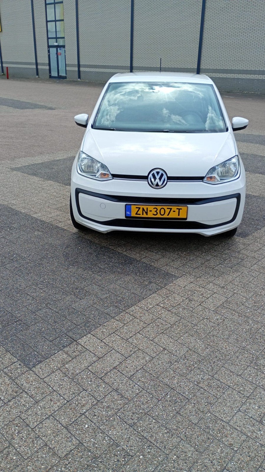 Volkswagen up! 1.0 60PK 5D BMT 2019 Wit, Voorwielaandrijving, Stof, Up!, 4 stoelen