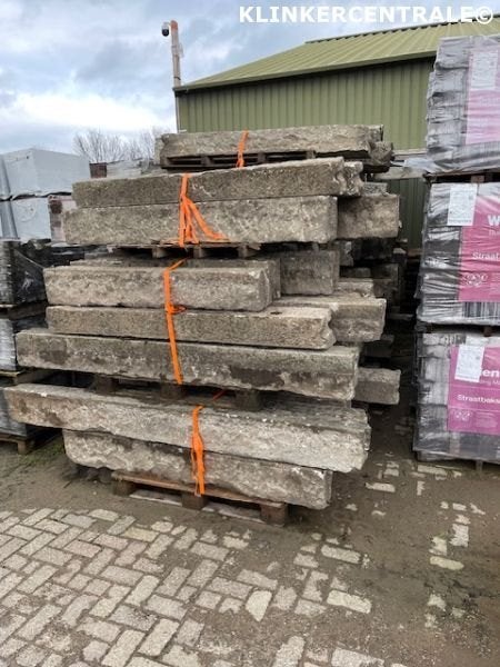 ROOIKORTING 280m1  granietbanden natuursteenbanden opsluit, Tuin en Terras, Tegels en Klinkers, Bij dit gebruikte product niet meer te achterhalen.