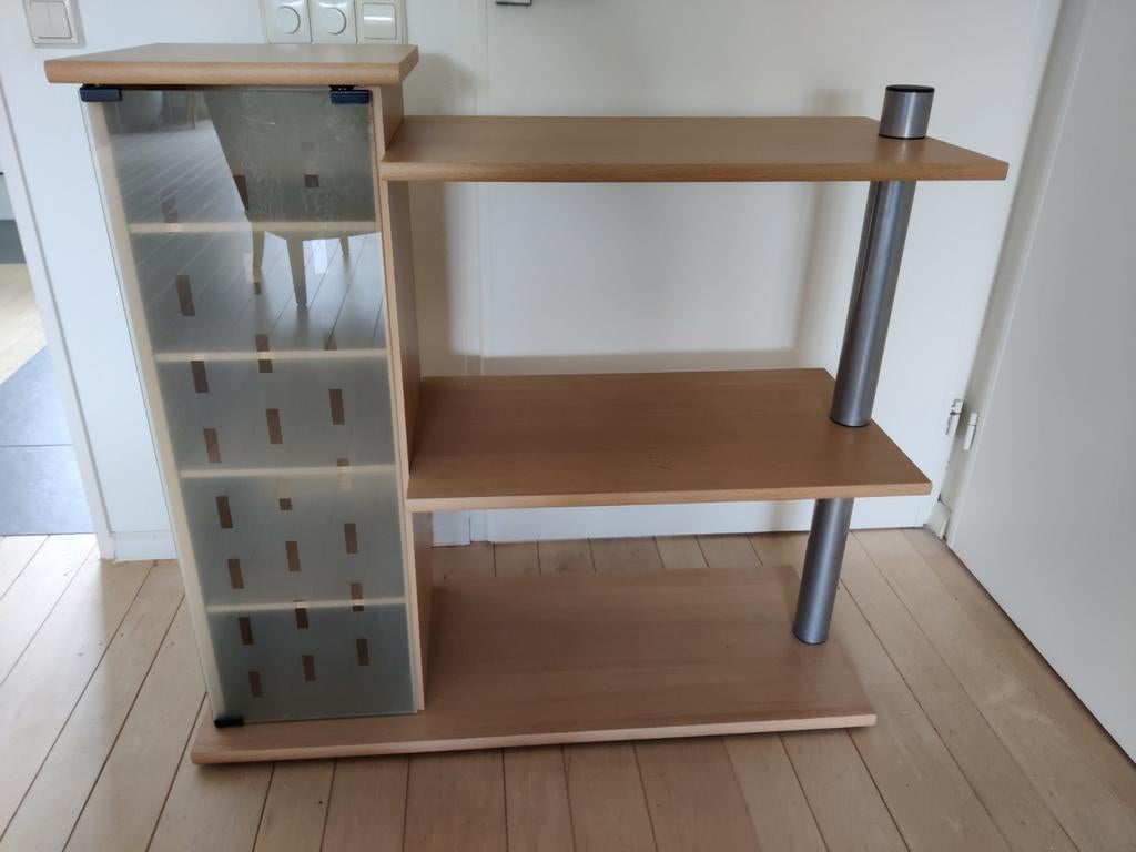 Beuken kast met glazen deur en open vakken, Ophalen, Gebruikt
