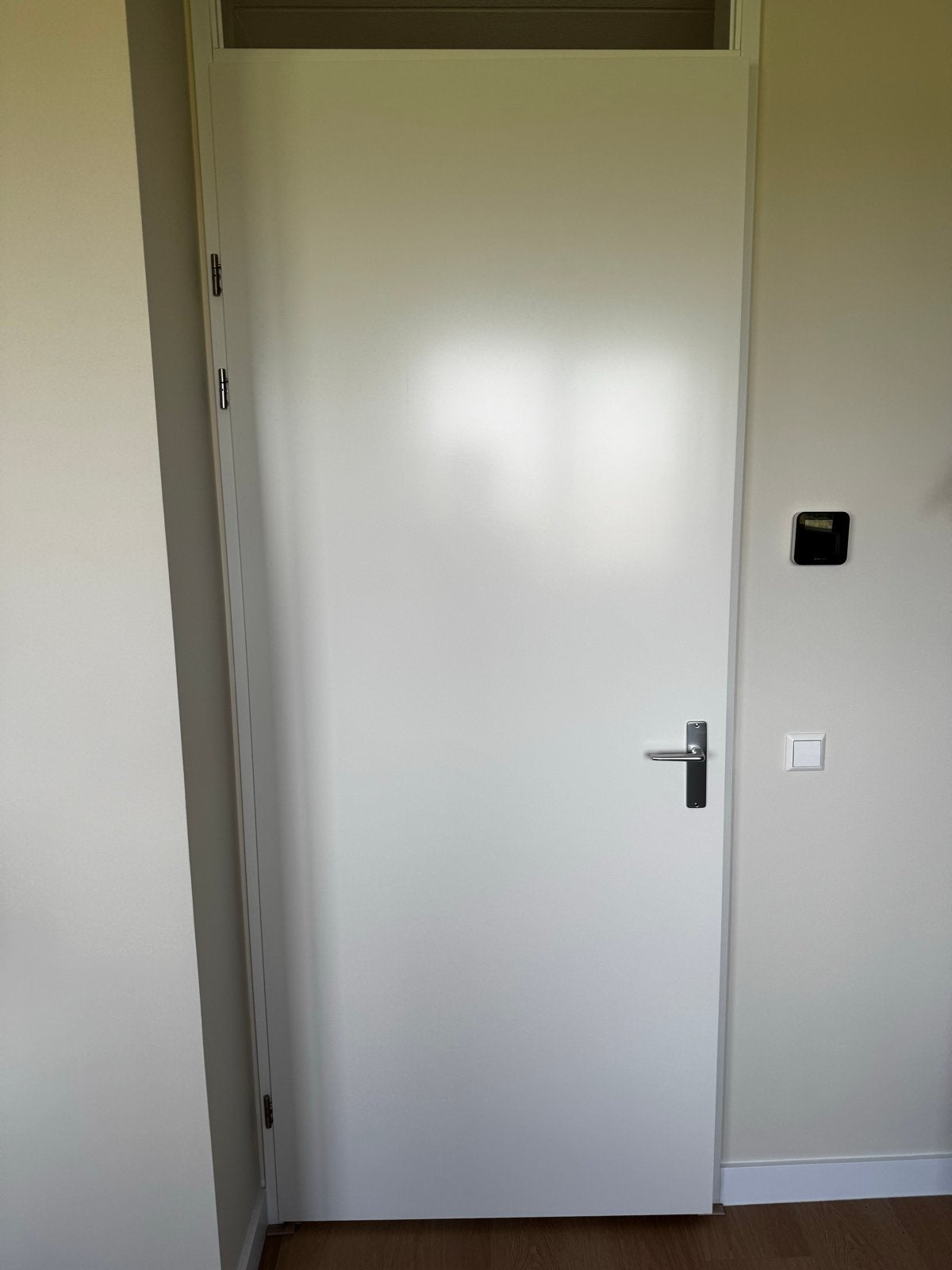 Twee zo goed als nieuwe Svedex opdekdeuren (links), Ophalen, 80 tot 100 cm, Binnendeur, Zo goed als nieuw