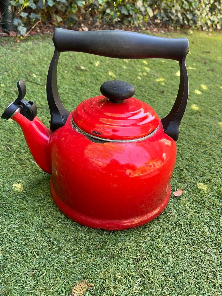 Creuset - Rode fluitketel - Gebruikt, 1 tot 2 liter, Ophalen, Gebruikt