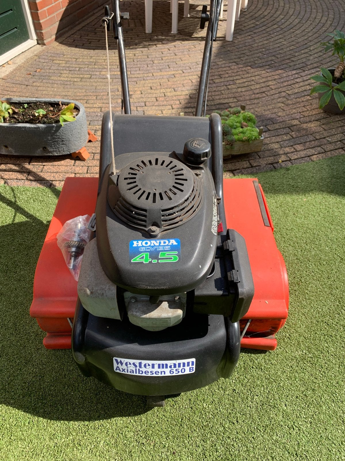 Veegmachine met Honda motor, aandrijving defect, Ophalen of Verzenden, Gebruikt