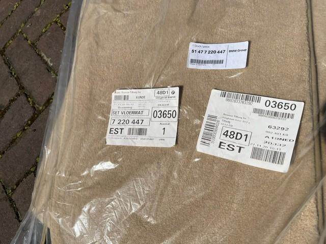 BMW set velours vloermatten veneto beige nieuw, Ophalen of Verzenden, Nieuw