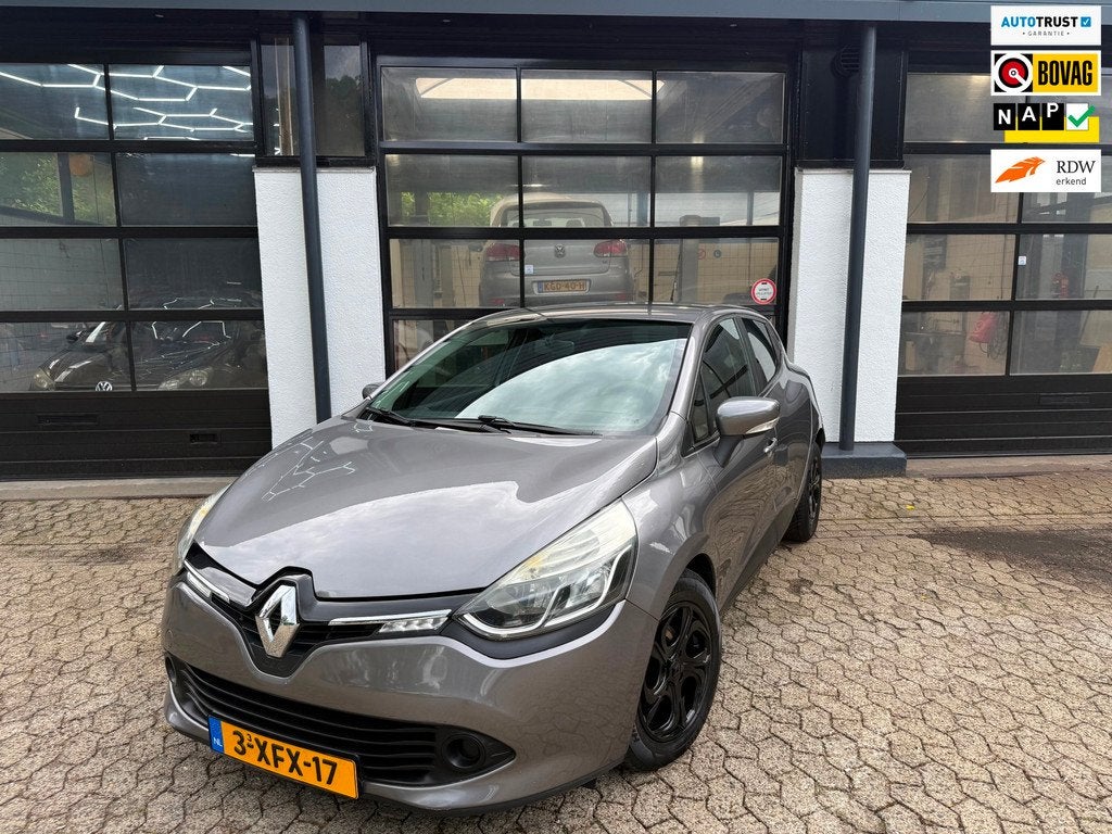 Renault Clio 0.9 TCe Expression *Inruil aanbieding*, Auto's, Renault, Voorwielaandrijving, Stof, Zwart, 540 kg
