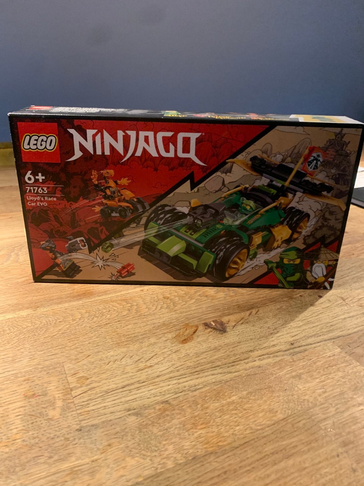 Foto 3 van Lego Ninjago 71763 Lloyd’s Race Car EVO