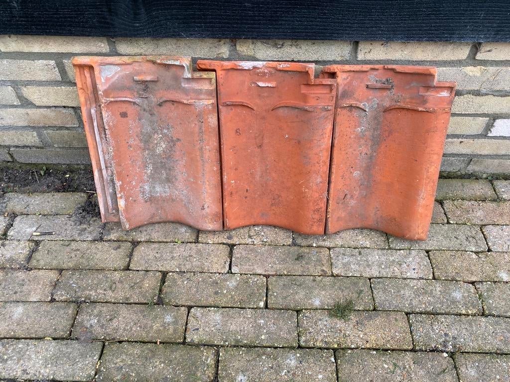 135 stuks Oud hollandse dakpannen Van Hulst Harlingen, Gebruikt, Steen of Klei, Ophalen of Verzenden, 15 m² of meer