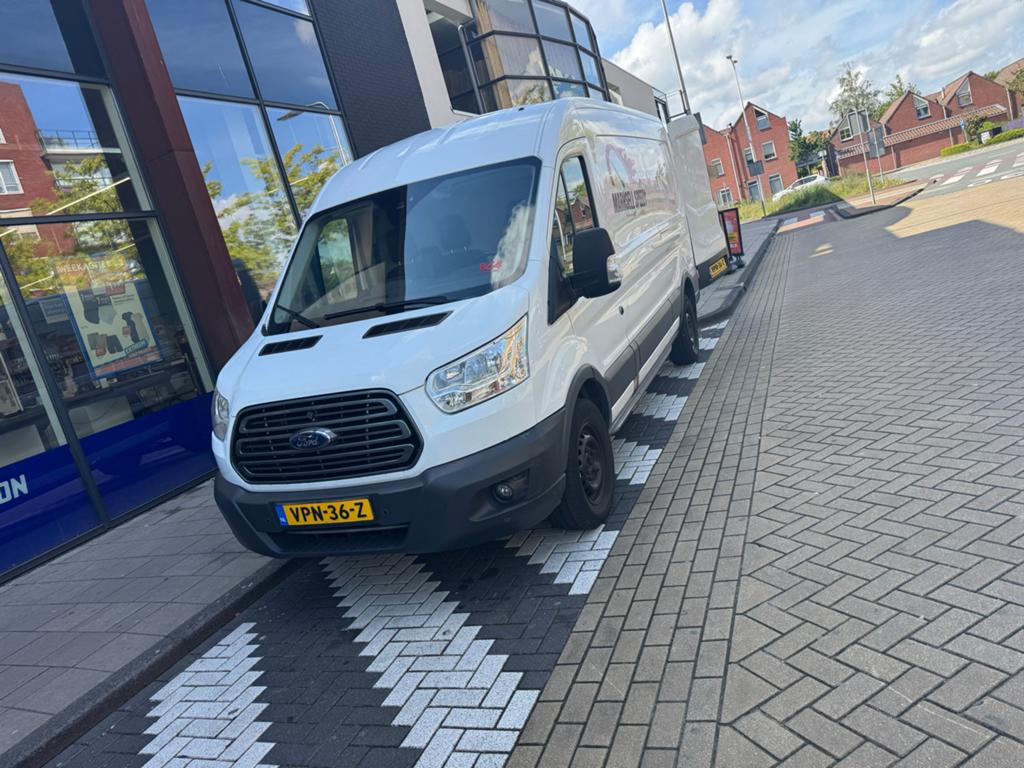 Bus te huren met chauffeur, 100 liter of meer, Ophalen of Verzenden, Transportkar