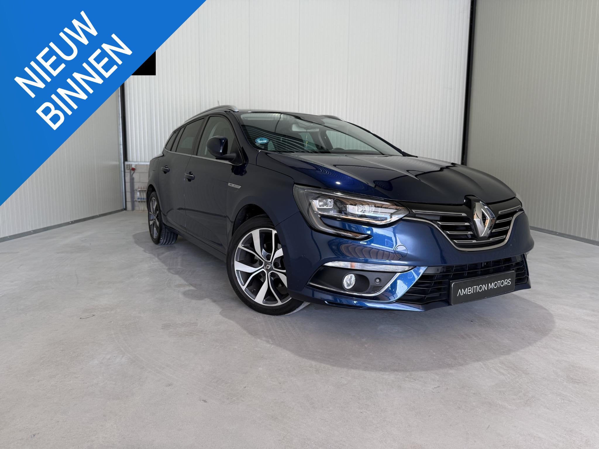 Renault Mégane Estate 1.2 TCe Bose Cam/Head-up/Trekhaak/Amb, Auto's, Gebruikt, Euro 6, 4 cilinders, Blauw