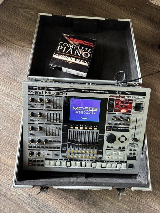 Roland Mc 909 - +expansion, Ophalen, Gebruikt, Overige aantallen, Roland