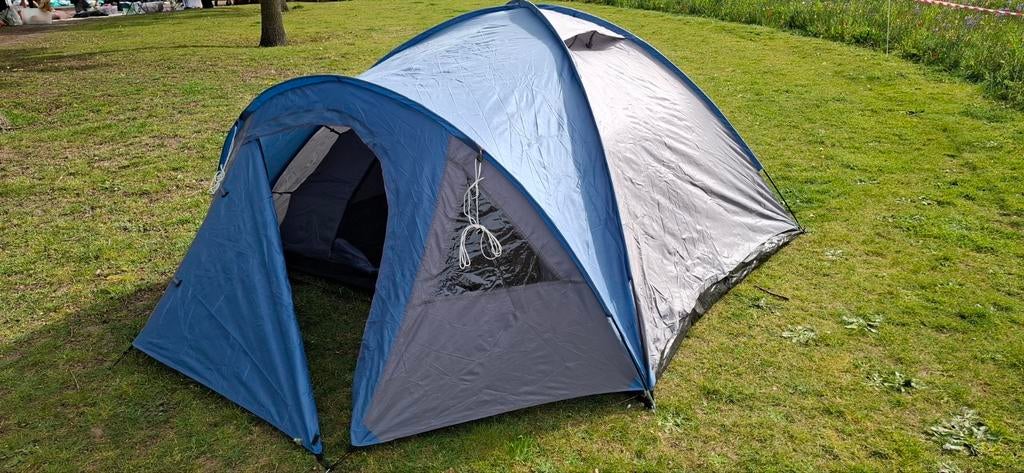 Compacte 3-persoons tent - ideaal voor festivals/camping, Ophalen of Verzenden, Zo goed als nieuw, Tot en met 3
