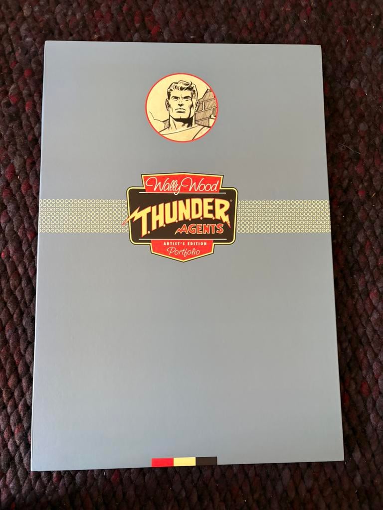 Wallace Wood - Thunder Agents Portfolio - 15 reprodukties, Eén comic, Ophalen of Verzenden, Zo goed als nieuw, Amerika