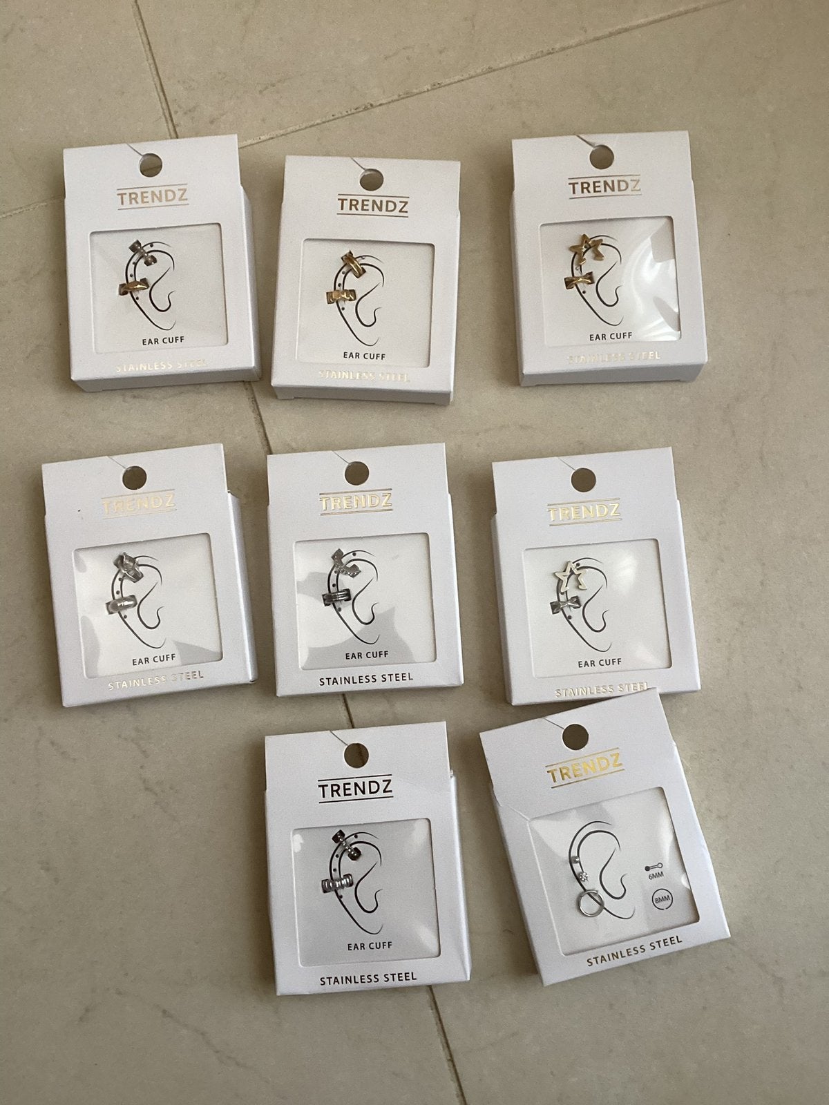 Partij 19 stuks Trendz Ear Cuffs en Oorbellen RVS, Sieraden, Tassen en Uiterlijk, Oorbellen, Overige materialen, Hangers, Overige kleuren