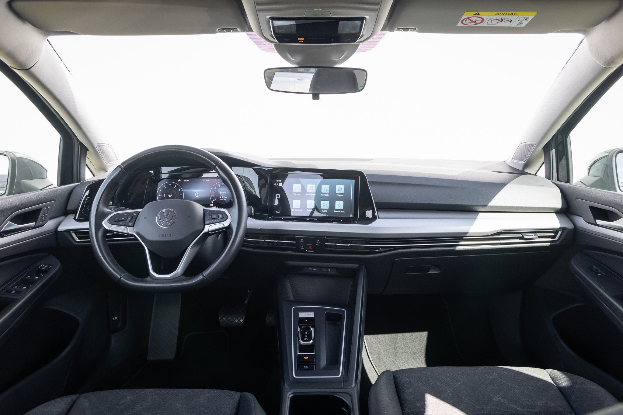 Volkswagen Golf 1.0 eTSI Life Bns Adaptive cruise | PDC | di, Gebruikt, Euro 6, Bedrijf, 650 kg