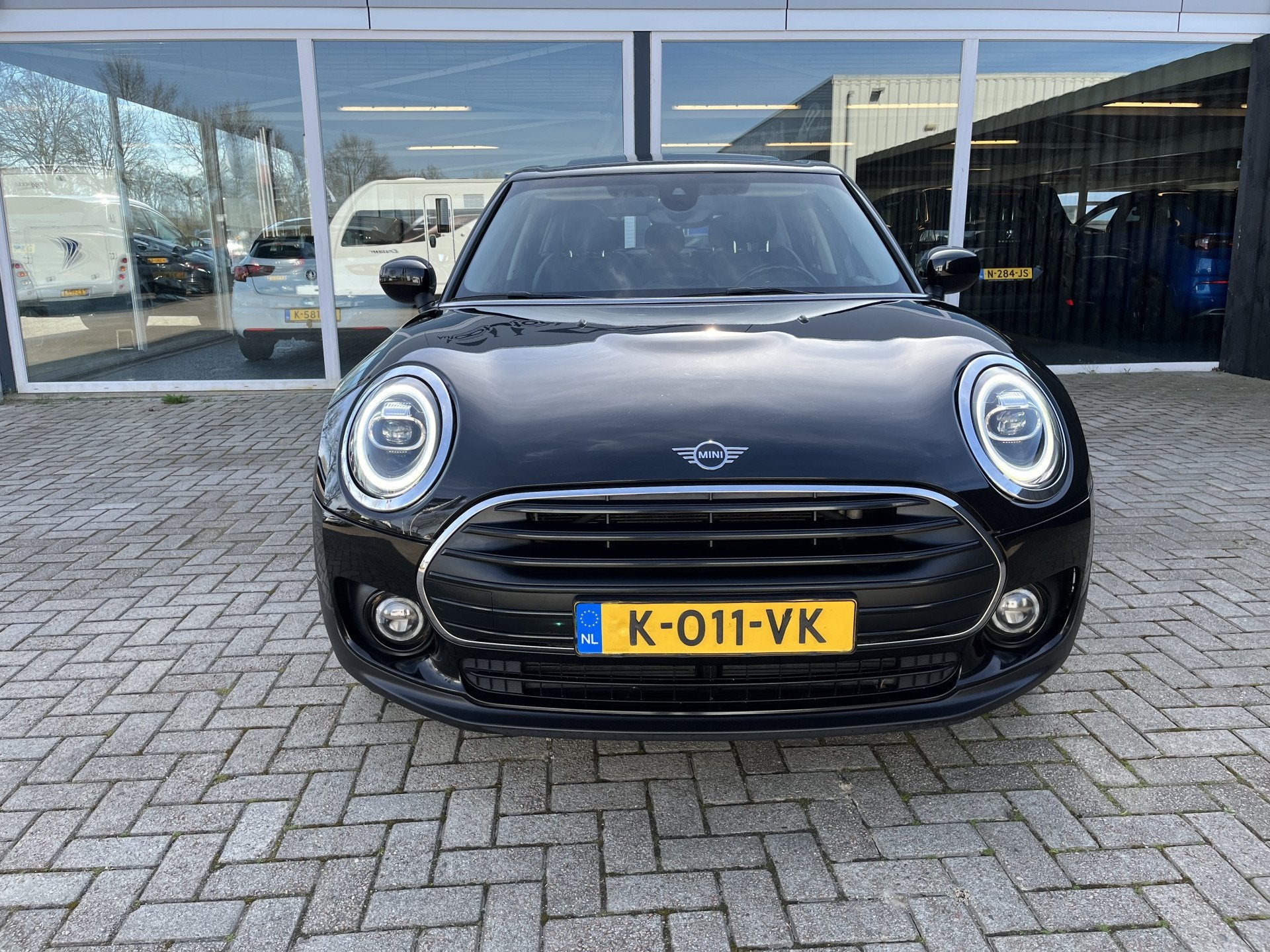 MINI Clubman 1.5 One John Cooper Works Leer / Lmv / Cruise /, Auto's, Gebruikt, 700 kg, Zwart, Handgeschakeld