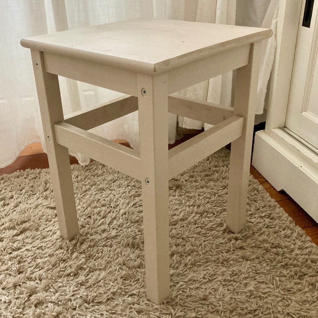 Krukje Ikea, Huis en Inrichting, Krukjes, Ophalen, Zo goed als nieuw, Hout