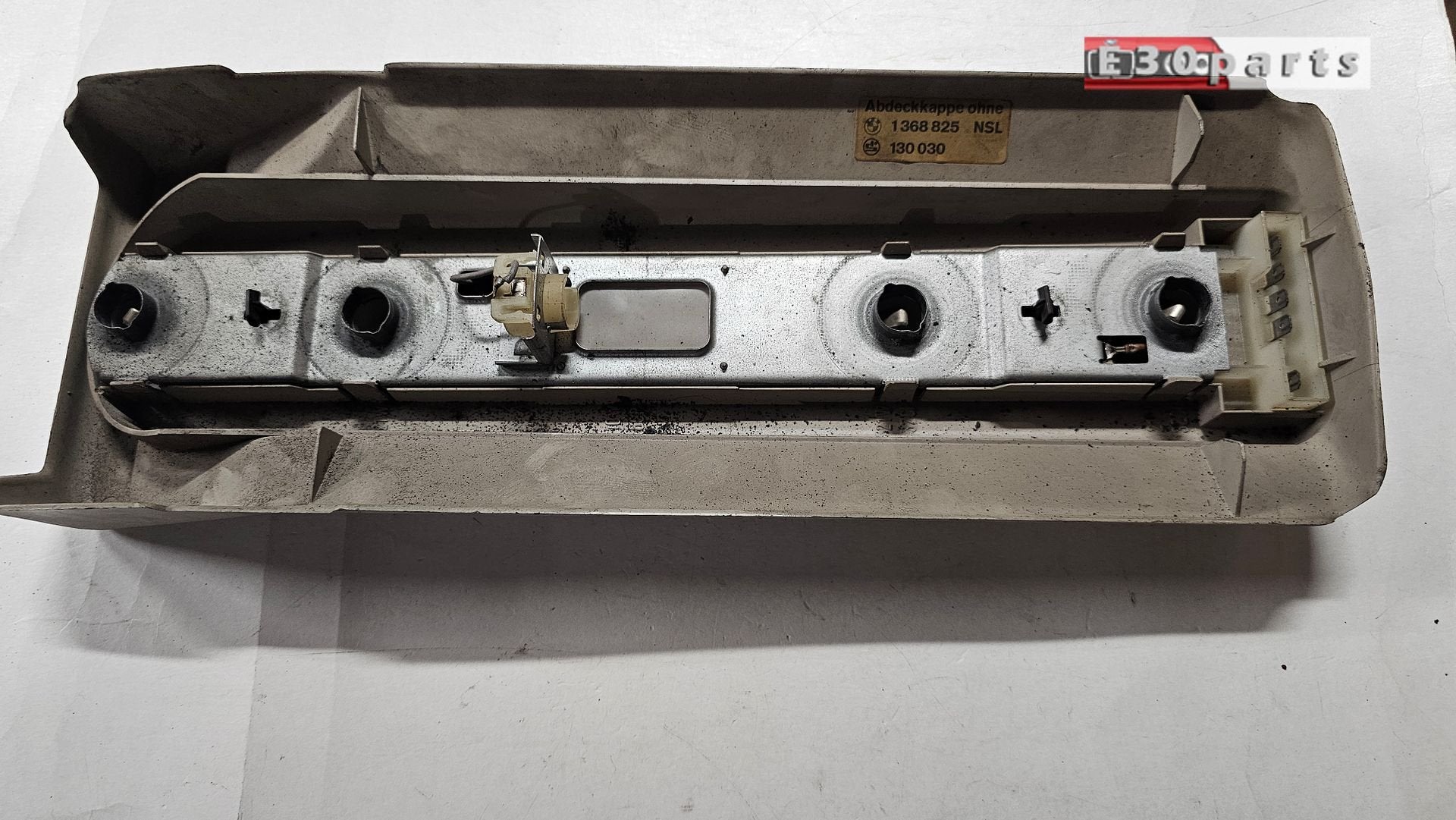 Achterlicht kap fitting -/- mist BMW 3 serie E30 type 136882, Auto-onderdelen, Verlichting, Gebruikt, -, Ophalen of Verzenden