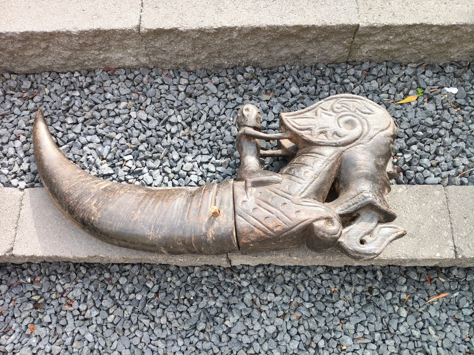 Houtsnijwerk uit Indonesië , Corne Batak, Sahan, brocante, Houtsnijwerk, Handgemaakt, Hout, Bruin
