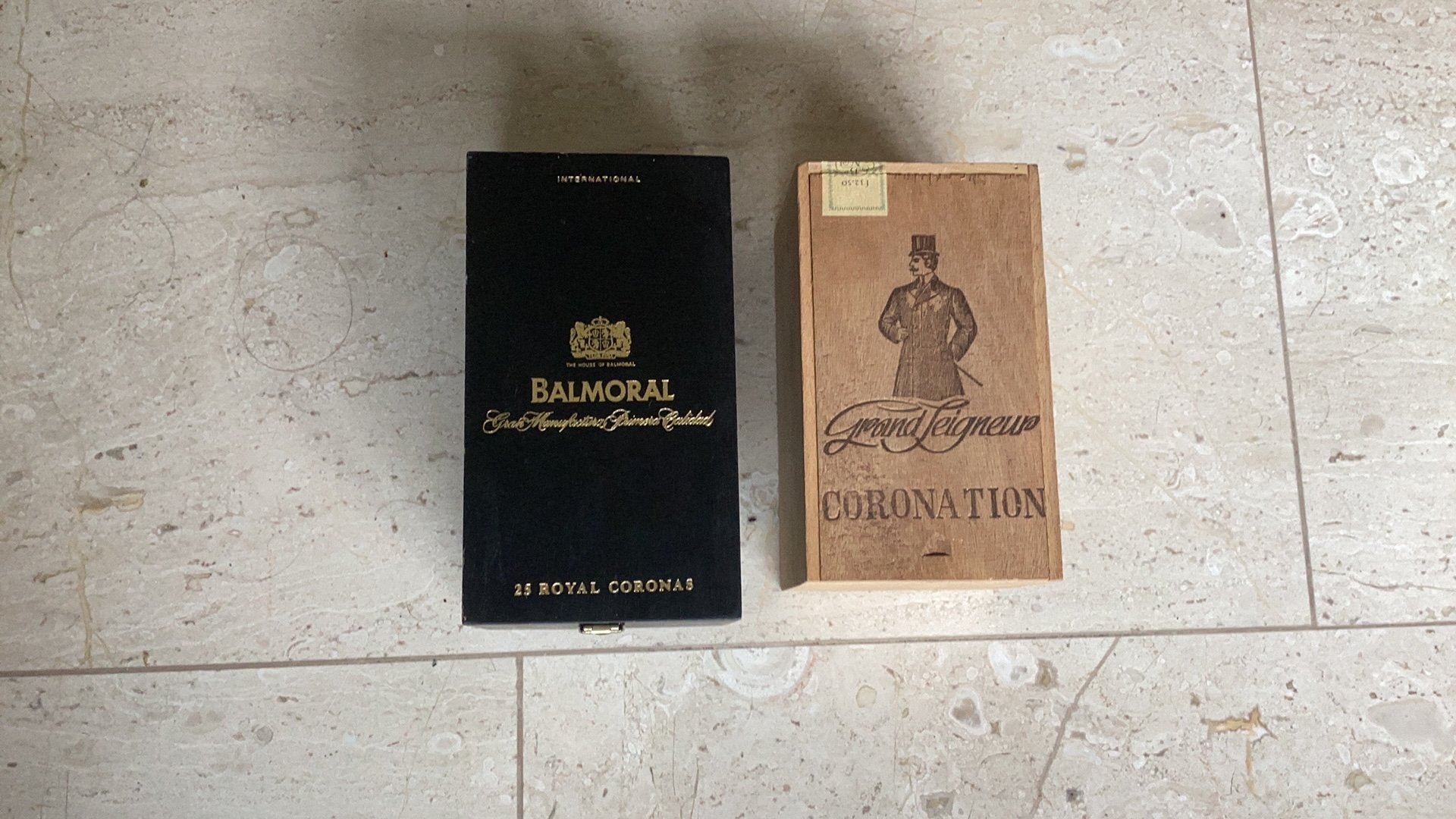 Twee vintage sigarenkistjes: Balmoral en Grand Seigneur, Ophalen of Verzenden, Gebruikt