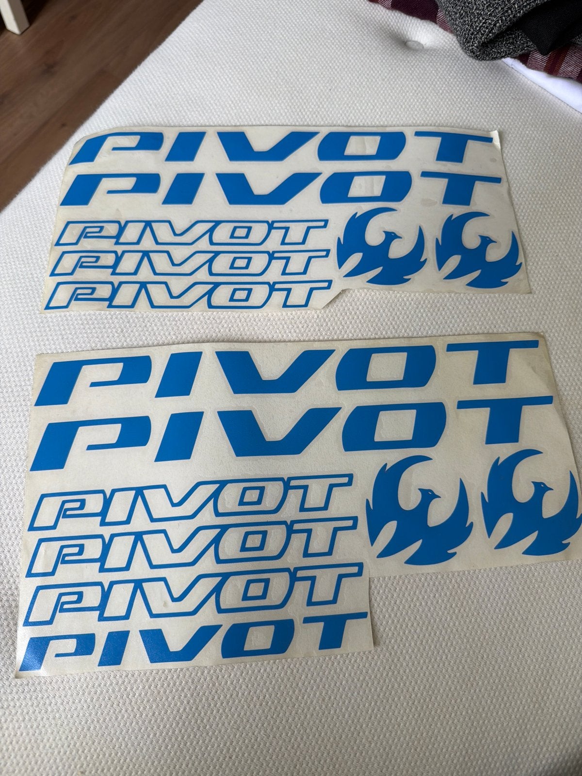 Pivot Cycles fietsstickers - Set van 2, Ophalen of Verzenden, Nieuw, Overige merken