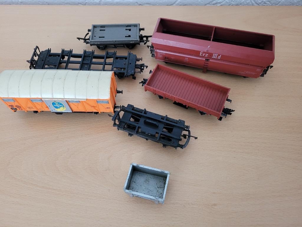 Set trein wagons waaronder Fleischmann DB ERZ III-d Wagon, Hobby en Vrije tijd, Modeltreinen | H0, Wisselstroom, Gebruikt, Fleischmann