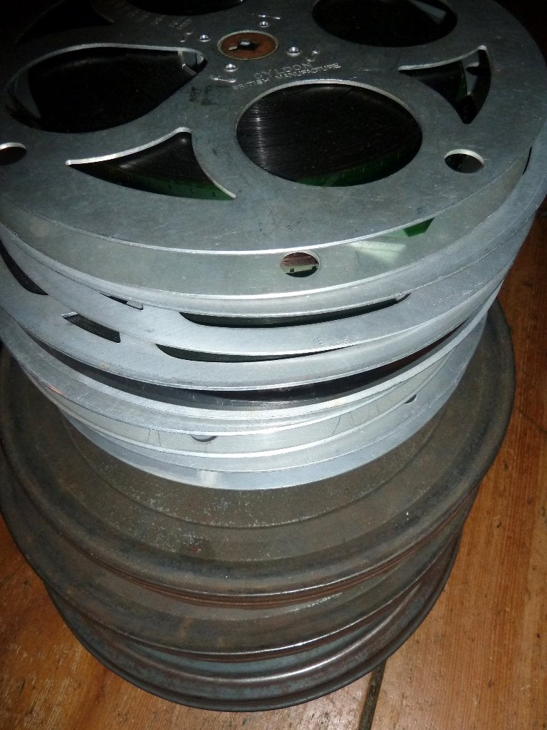 16mm film testfilms op spoel - meest duitse docu's-, Audio, Tv en Foto, Ophalen of Verzenden, 16mm film