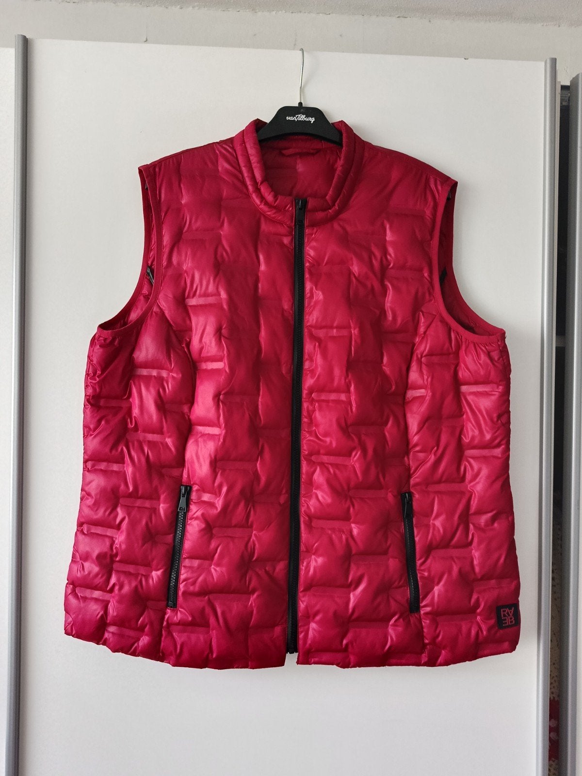 Rode bodywarmer van Rabe, maat 46, Rabe, Maat 46/48 (XL) of groter, Ophalen of Verzenden, Gedragen