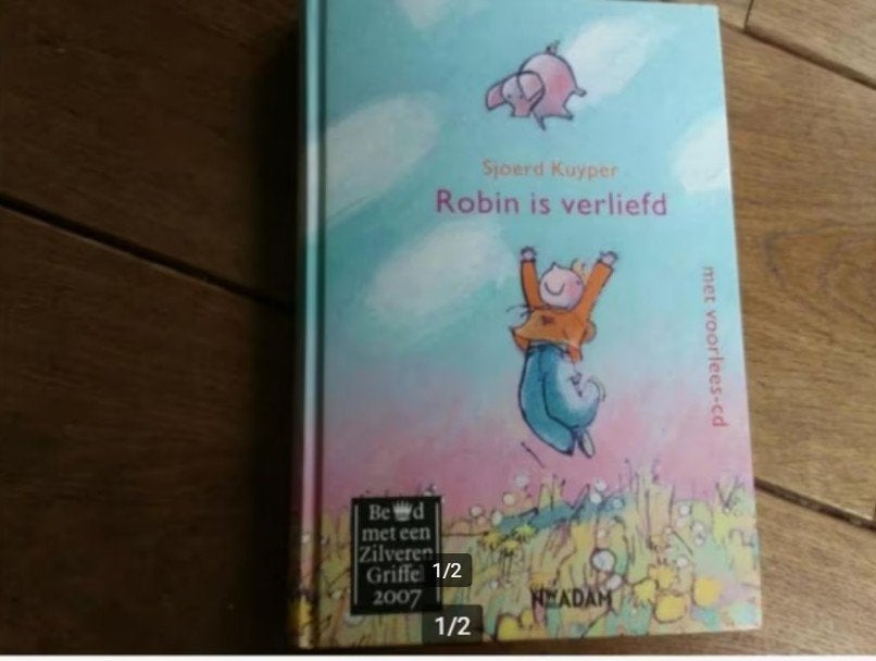 Sjoerd Kuyper - Robin is verliefd, Ophalen of Verzenden, Zo goed als nieuw, Fictie algemeen