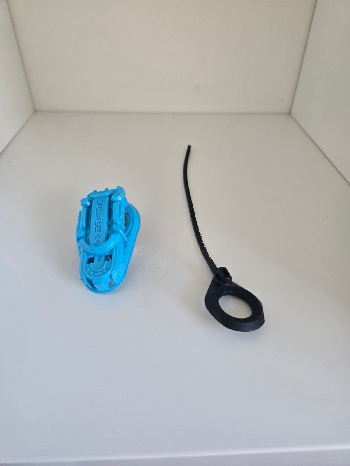 Beyblade X String Launcher - Diverse Kleuren, Ophalen of Verzenden