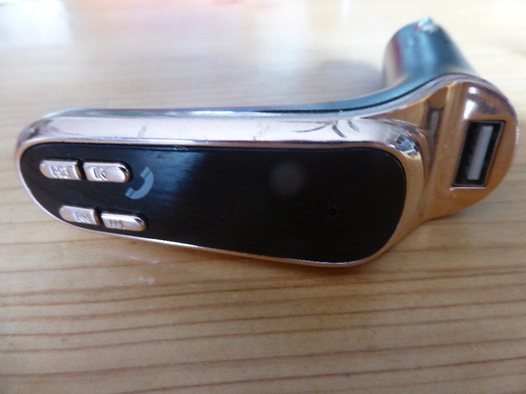 T.k. Bluetooth FM Transmitter Carkit., Ophalen of Verzenden, Gebruikt