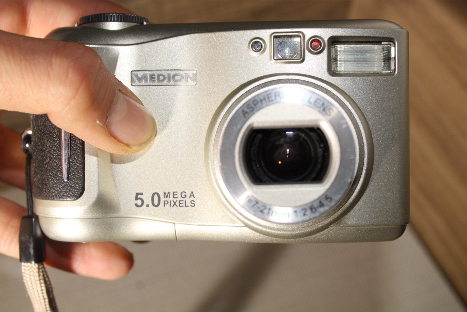 Vintage Medion Digicam 5.0 MP - Y2K Camera (Werkend!), Geheugenkaart, Verzenden, Zo goed als nieuw, Compactcamera