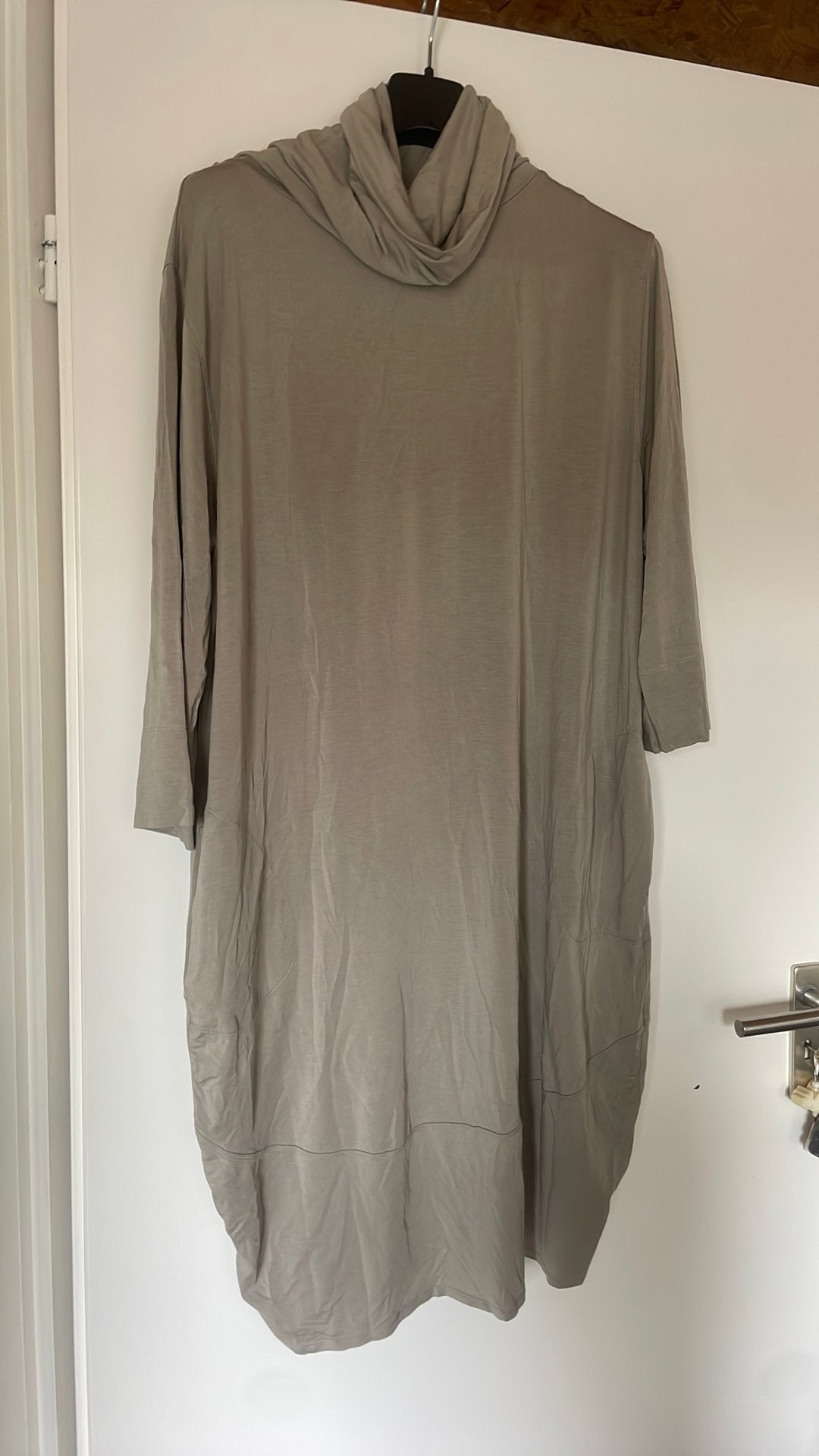 Sylver jurk maat 46, Kleding | Dames, Maat 46/48 (XL) of groter, Ophalen of Verzenden, Zo goed als nieuw, Onder de knie